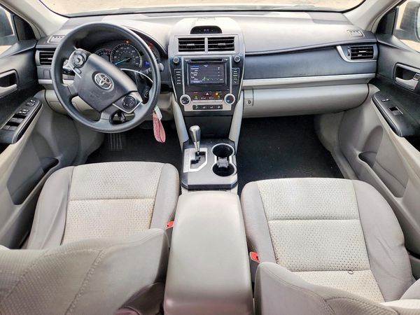 2014 TOYOTA CAMRY