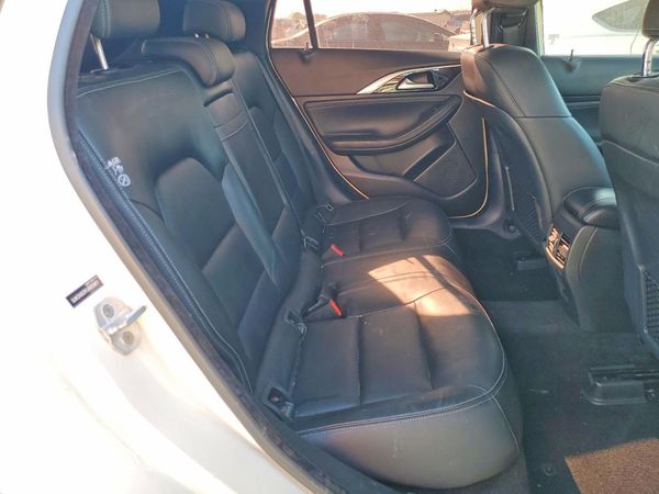 2018 INFINITI QX30