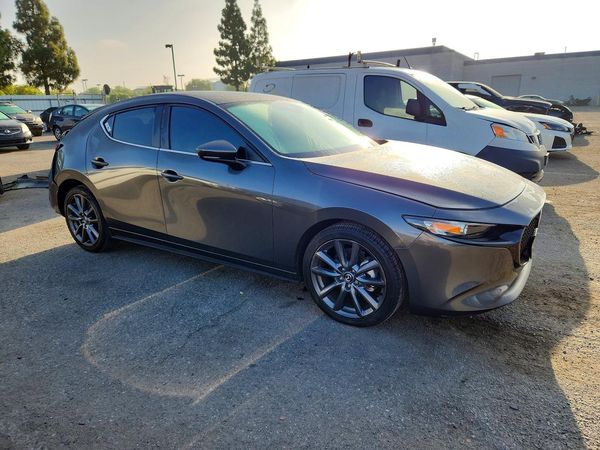 2023 MAZDA 3 Select Package
