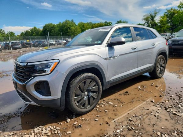 2025 VOLKSWAGEN ATLAS CROSS SPORT 4Motion SE