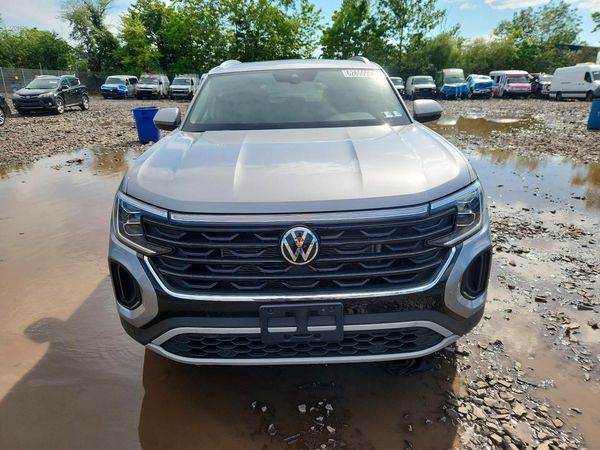 2025 VOLKSWAGEN ATLAS CROSS SPORT 4Motion SE