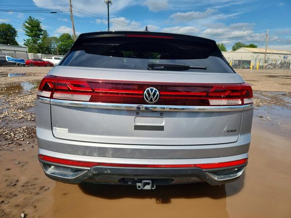 2025 VOLKSWAGEN ATLAS CROSS SPORT 4Motion SE