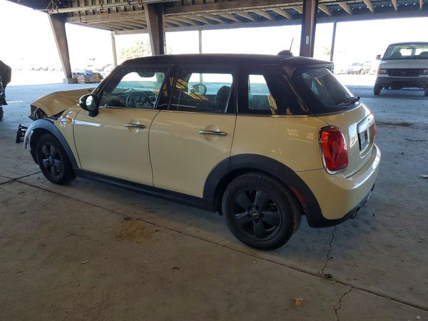 2015 MINI COOPER