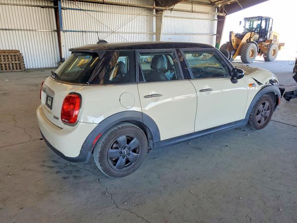 2015 MINI COOPER
