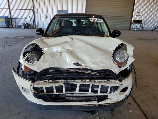 2015 MINI COOPER