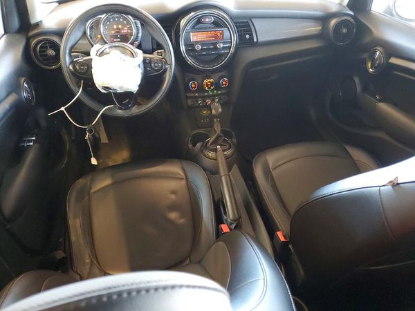 2015 MINI COOPER