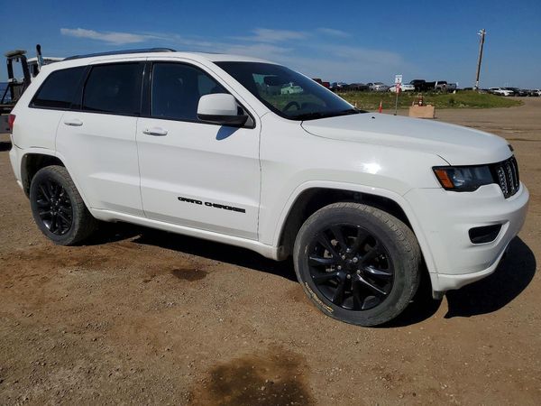 2018 JEEP GRAND CHEROKEE LAREDO 4X4