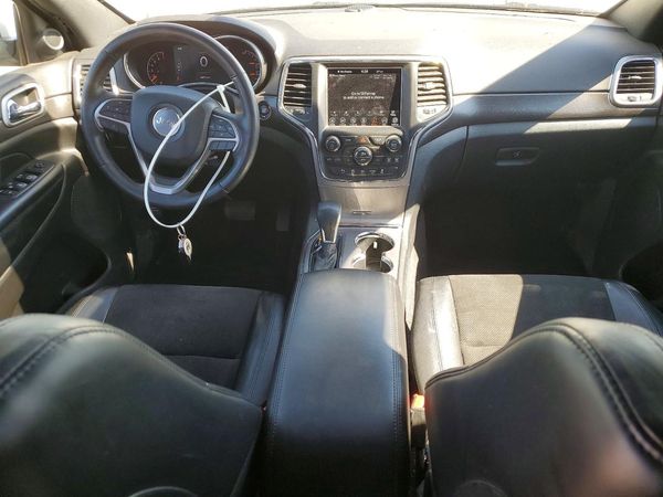 2018 JEEP GRAND CHEROKEE LAREDO 4X4