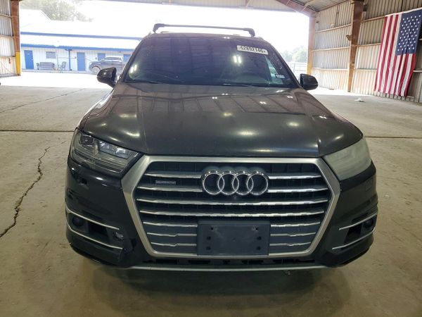 2017 AUDI Q7