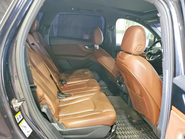 2017 AUDI Q7
