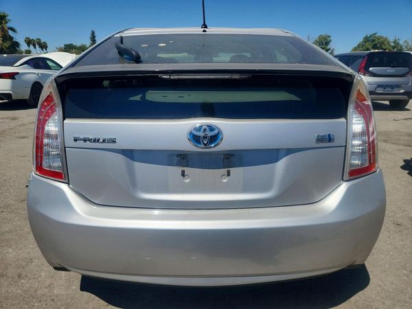 2014 TOYOTA PRIUS