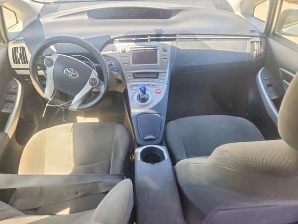 2014 TOYOTA PRIUS