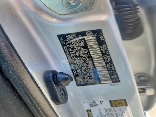 2014 TOYOTA PRIUS