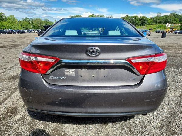 2015 TOYOTA CAMRY