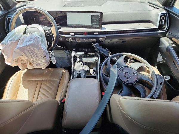 2024 KIA SORENTO