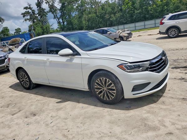 2019 VOLKSWAGEN JETTA S, SE, R-Line — Passenger 3/4