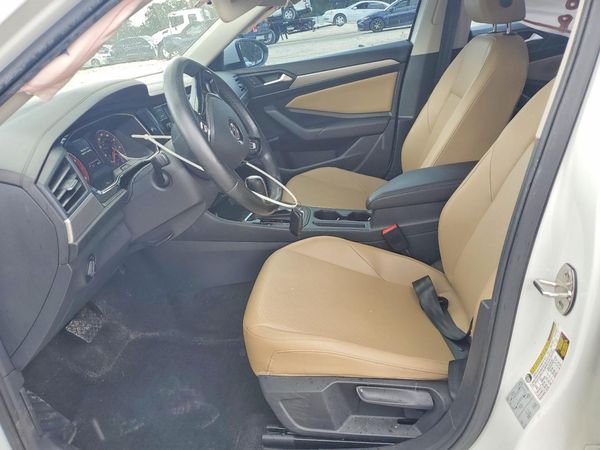 2019 VOLKSWAGEN JETTA S, SE, R-Line — DENT