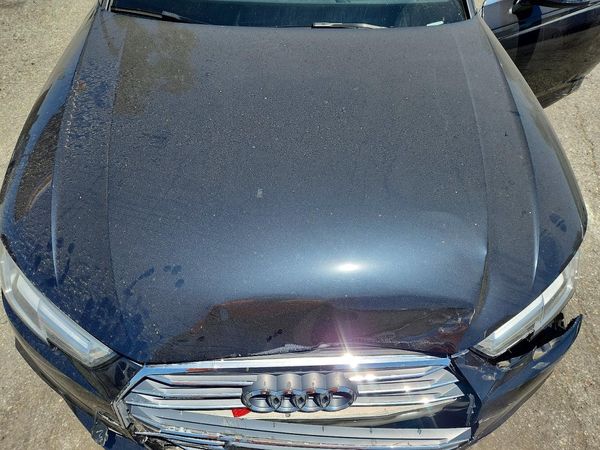 2017 AUDI A4 quattro Premium Plus