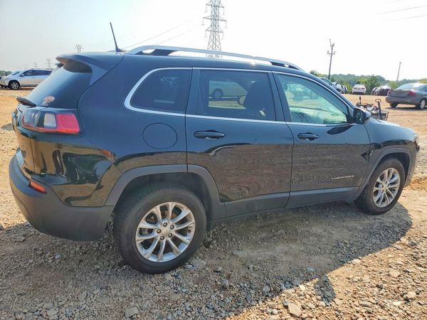 2019 JEEP CHEROKEE LATITUDE FWD