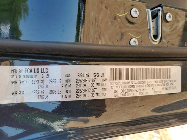 2019 JEEP CHEROKEE LATITUDE FWD
