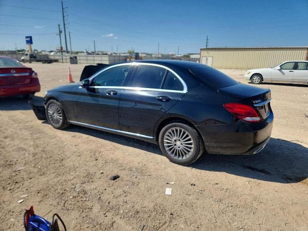 2016 MERCEDES-BENZ C C300