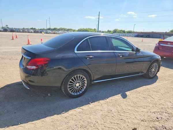 2016 MERCEDES-BENZ C C300