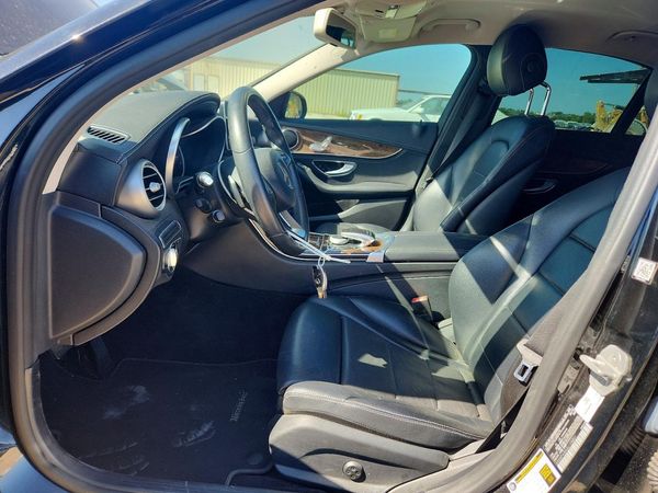 2016 MERCEDES-BENZ C C300