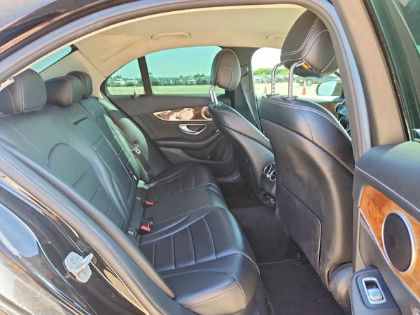 2016 MERCEDES-BENZ C C300