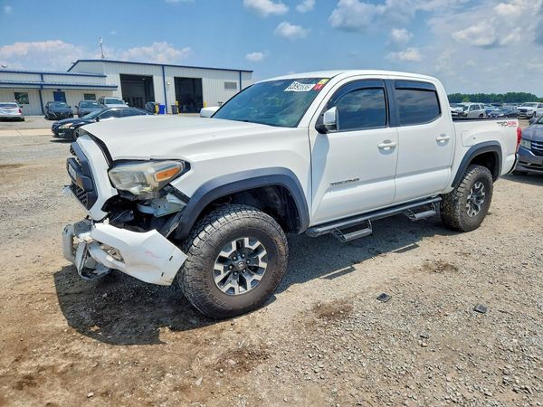 2017 TOYOTA TACOMA