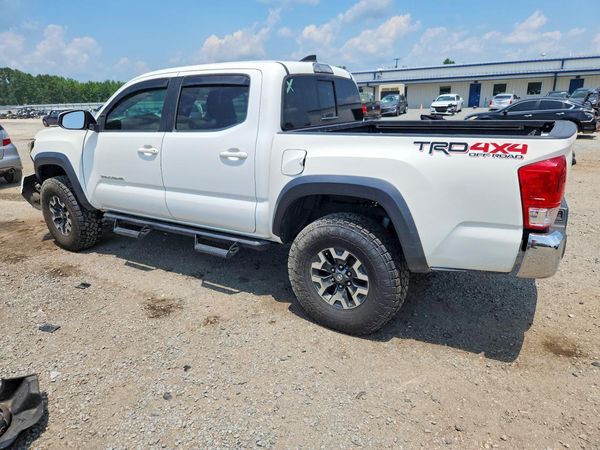2017 TOYOTA TACOMA
