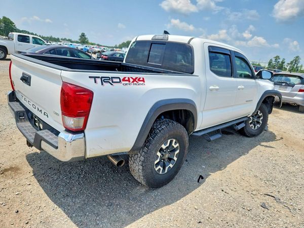 2017 TOYOTA TACOMA