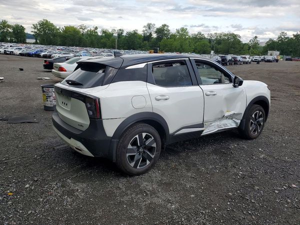 2025 NISSAN KICKS SV