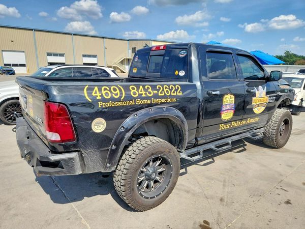 2016 RAM 1500 SLT