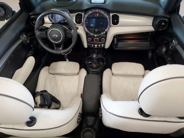 2022 MINI COOPER