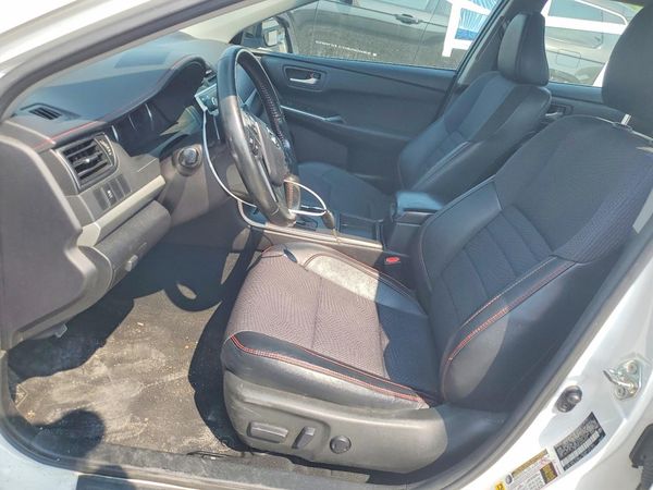 2016 TOYOTA CAMRY