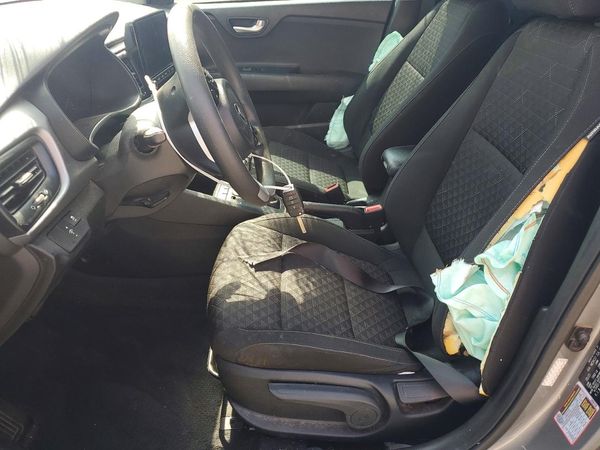 2021 KIA RIO LX, S