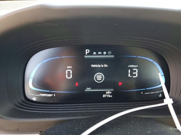 2025 HYUNDAI VENUE SEL, Limited