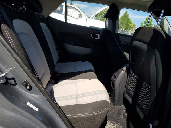2025 HYUNDAI VENUE SEL, Limited