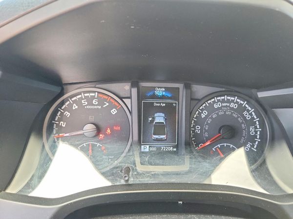 2021 TOYOTA TACOMA SR5