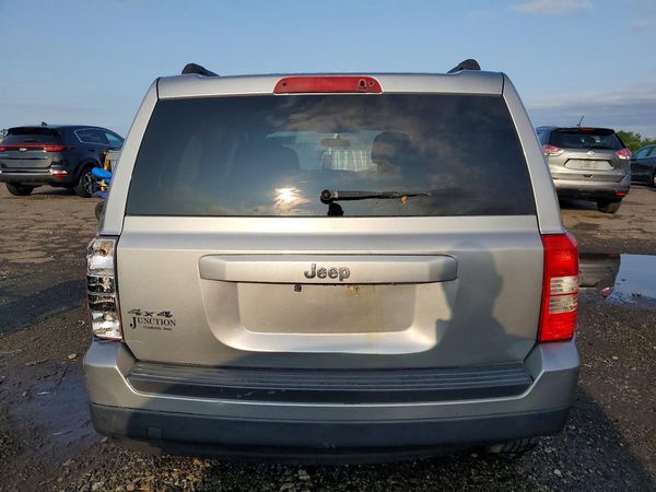 2015 JEEP PATRIOT LATITUDE 4X4
