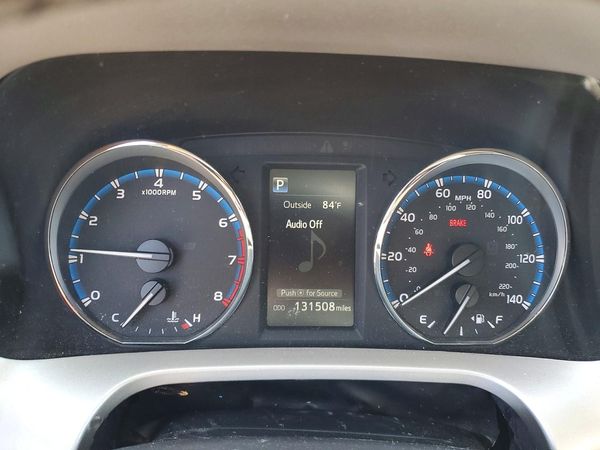 2016 TOYOTA RAV4 XLE (M Grade)