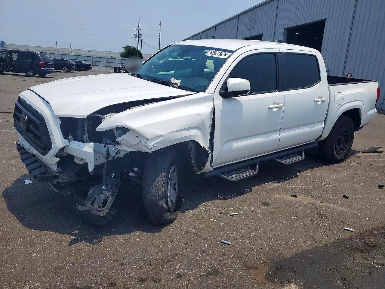 2021 TOYOTA TACOMA SR5