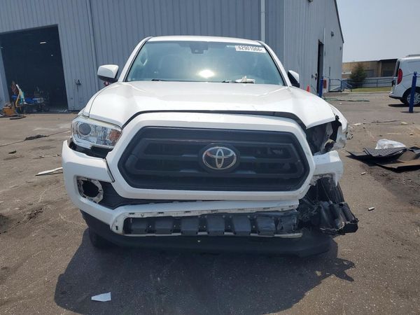 2021 TOYOTA TACOMA SR5