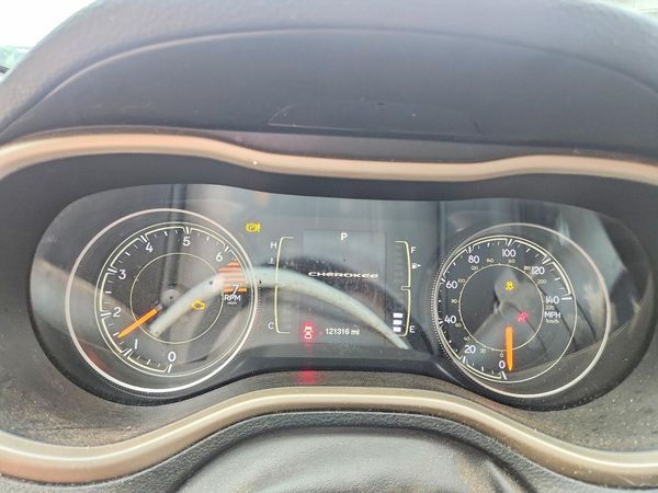 2016 JEEP CHEROKEE