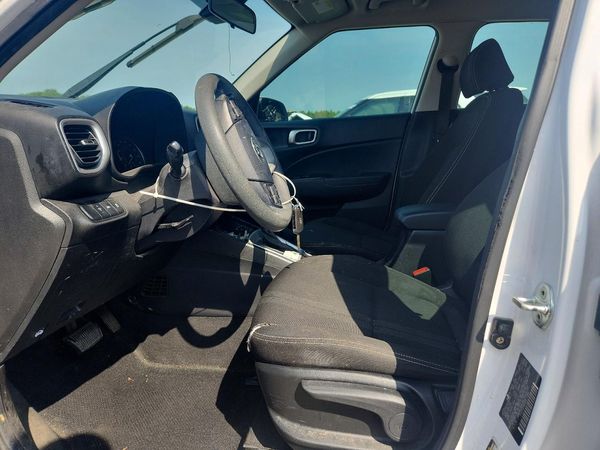 2020 HYUNDAI VENUE SEL, Denim