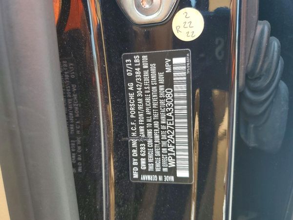 2014 PORSCHE CAYENNE