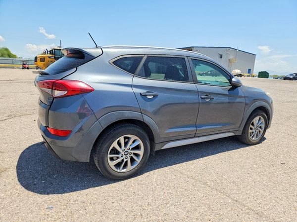 2017 HYUNDAI TUCSON
