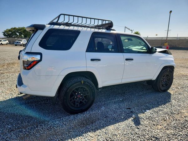 2021 TOYOTA 4RUNNER