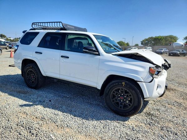 2021 TOYOTA 4RUNNER