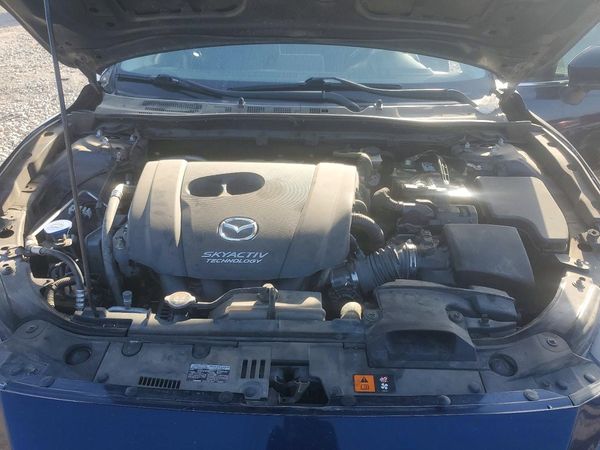 2018 MAZDA 3 Touring